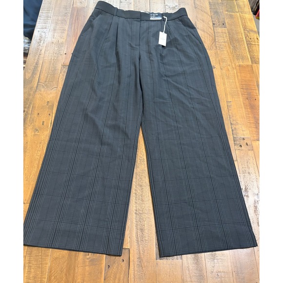 Abercrombie & Fitch Pants - NWT Abercrombie & Fitch Sloane Tailored Pant Grey Plaid Ultra High Wide Leg 33